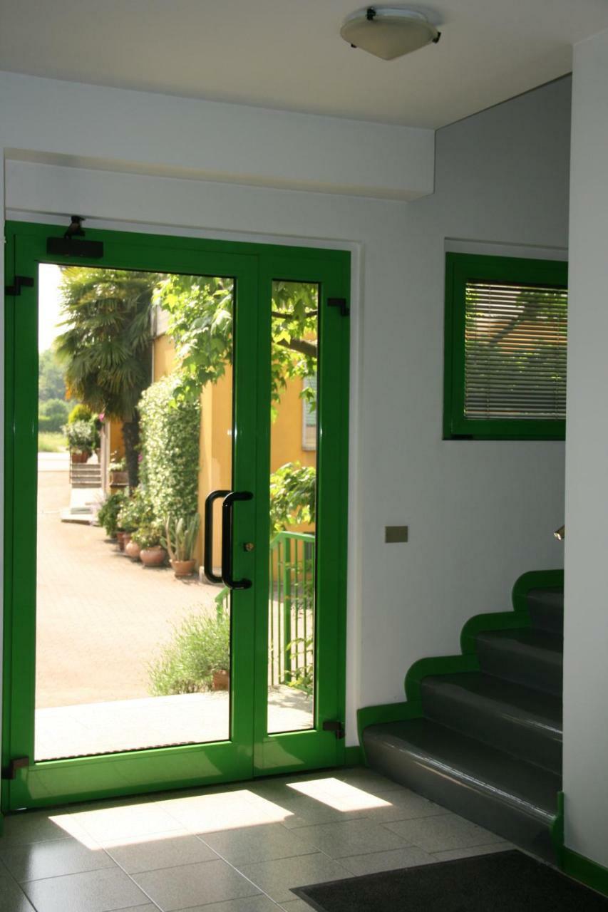 Albergo Nardini Lentate sul Seveso Exterior photo